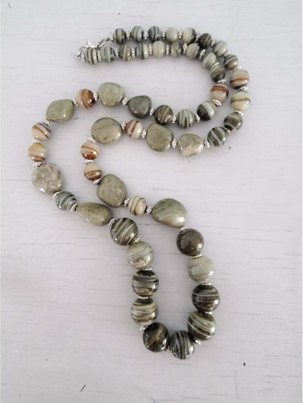 Vintage Graduated Multi-tone Green Brown Agate and Glass Bead Necklace